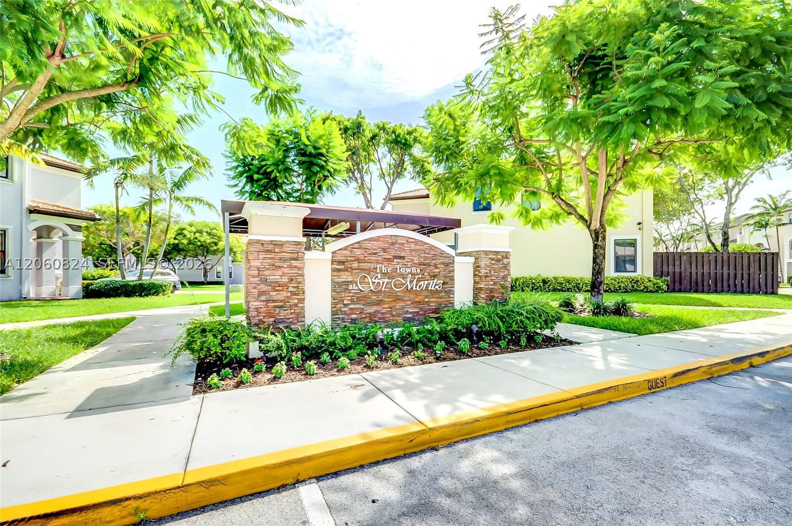 Real estate property located at 11403 89th St #217, Miami-dade, St Mortiz At Doral Condo, Doral, FL
