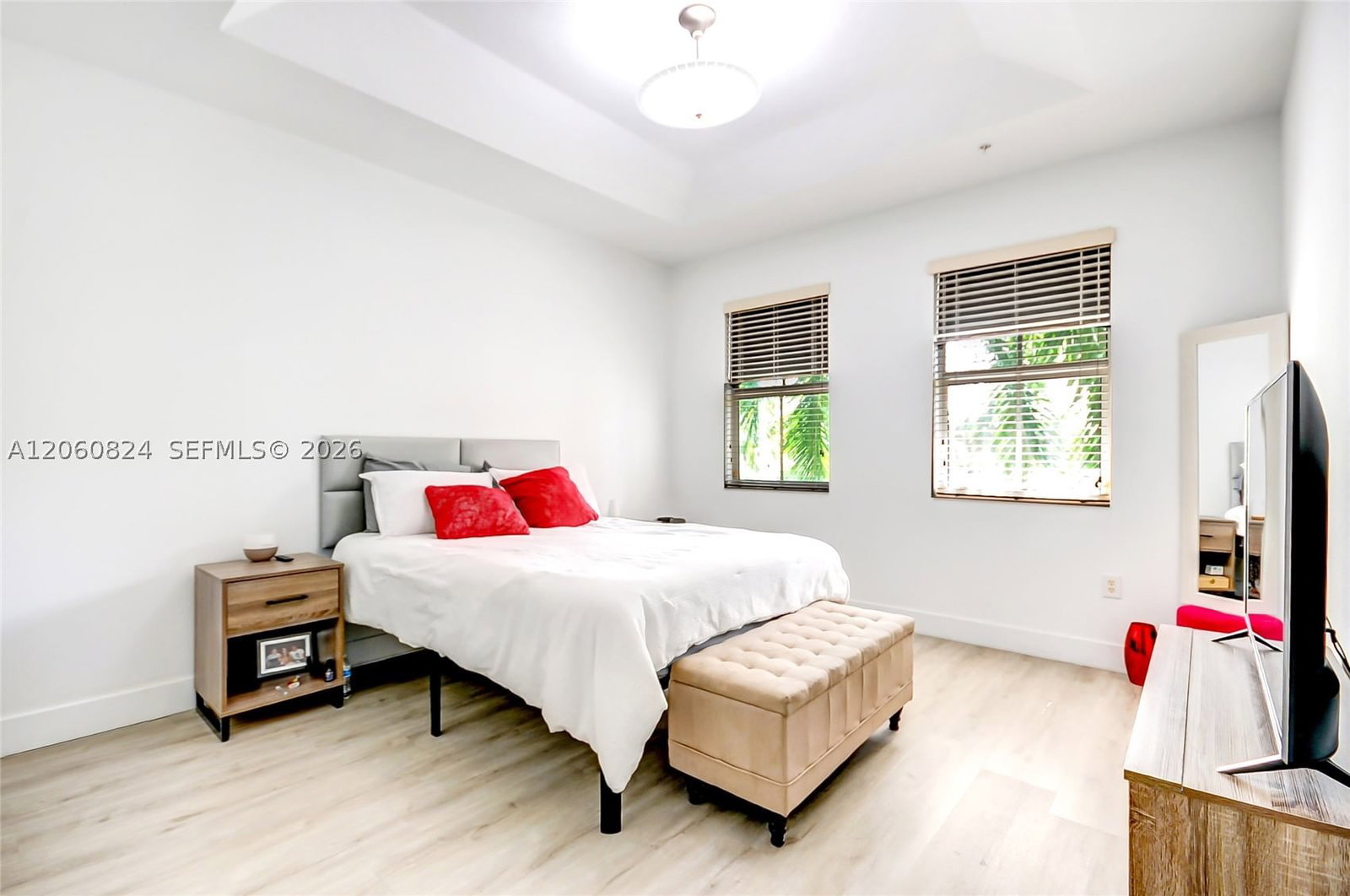 Real estate property located at 11403 89th St #217, Miami-dade, St Mortiz At Doral Condo, Doral, FL