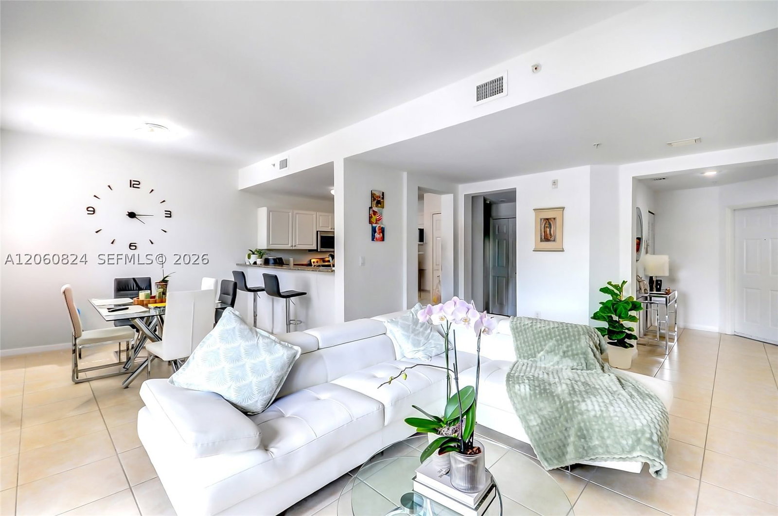 Real estate property located at 11403 89th St #217, Miami-dade, St Mortiz At Doral Condo, Doral, FL