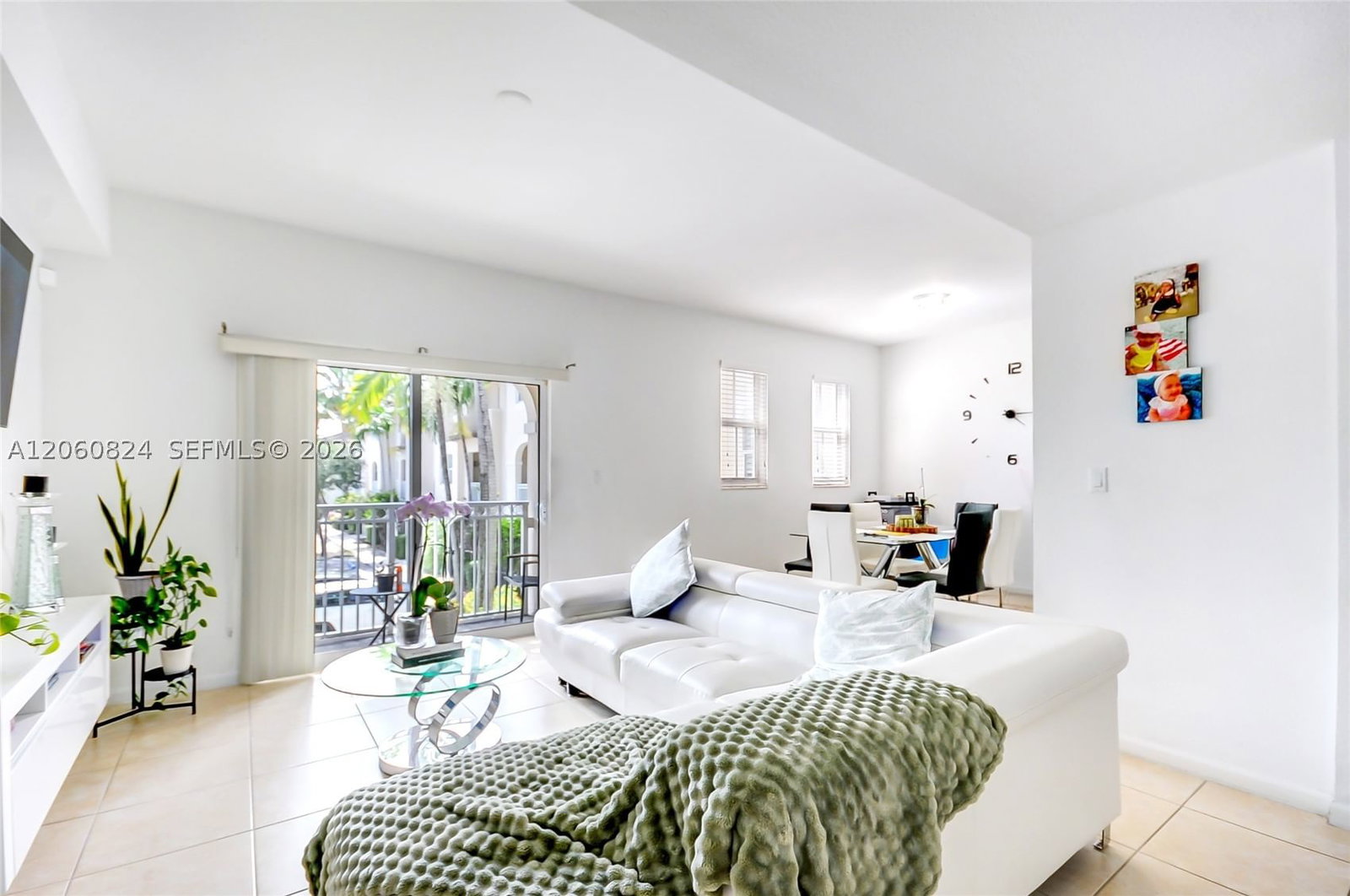 Real estate property located at 11403 89th St #217, Miami-dade, St Mortiz At Doral Condo, Doral, FL