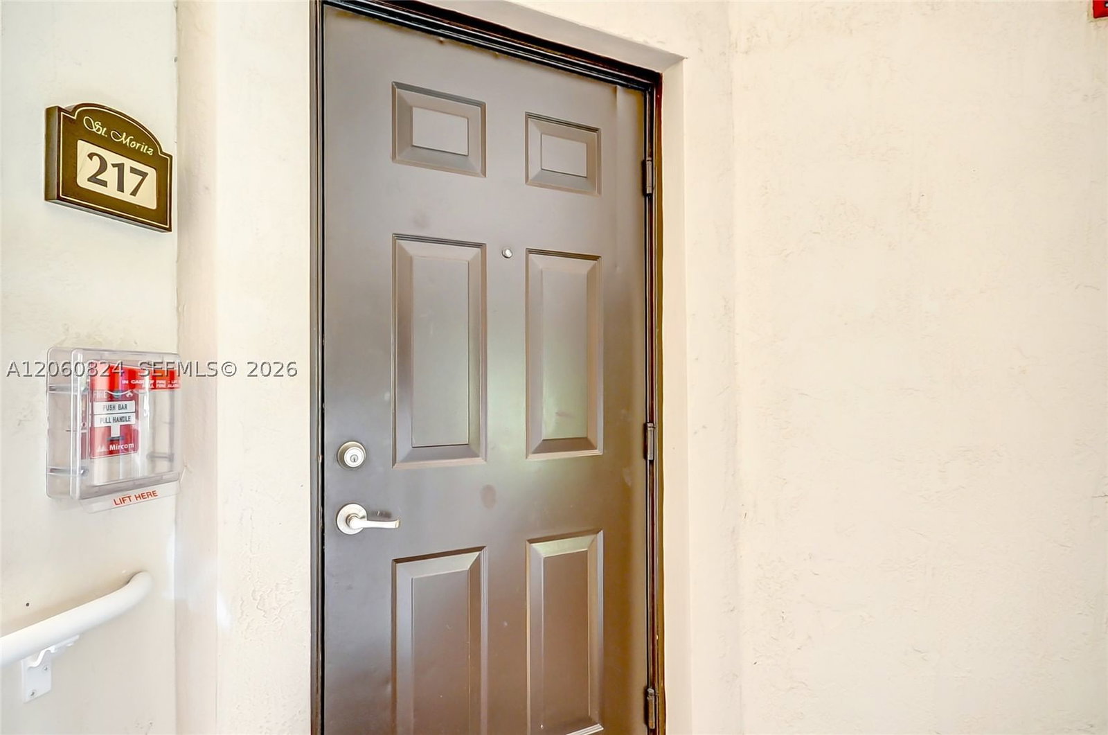 Real estate property located at 11403 89th St #217, Miami-dade, St Mortiz At Doral Condo, Doral, FL