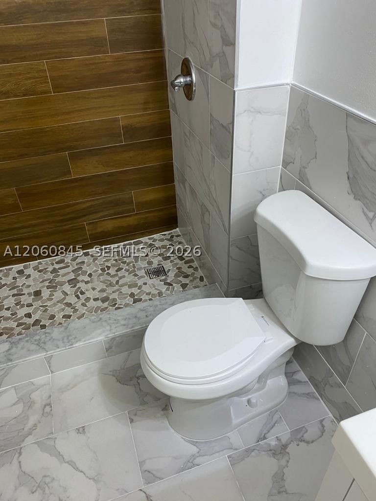 Real estate property located at 4450 79th Ave #1C, Miami-dade, Doral Gardens Condo, Doral, FL