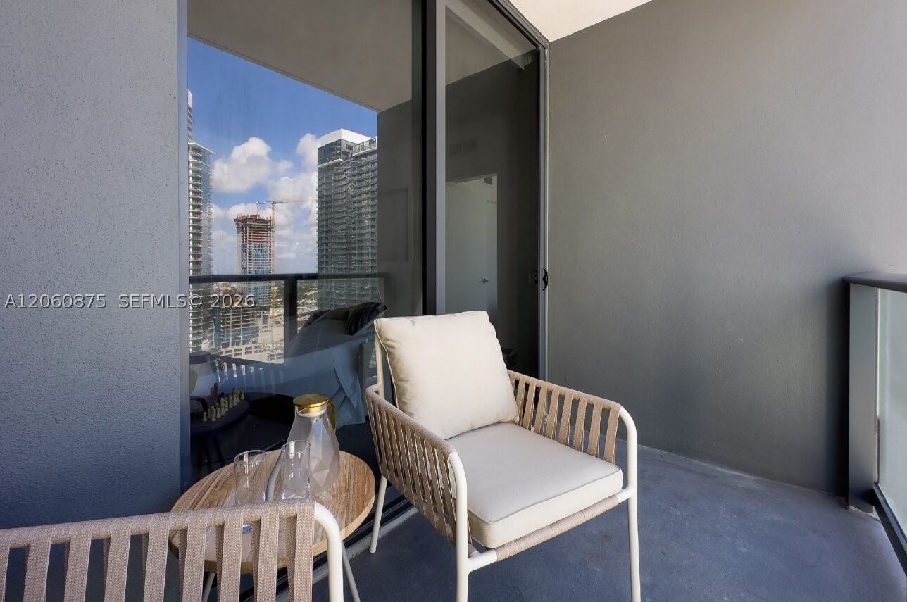 Real estate property located at 159 6th St #3413, Miami-dade, Gale Residences, Miami, FL