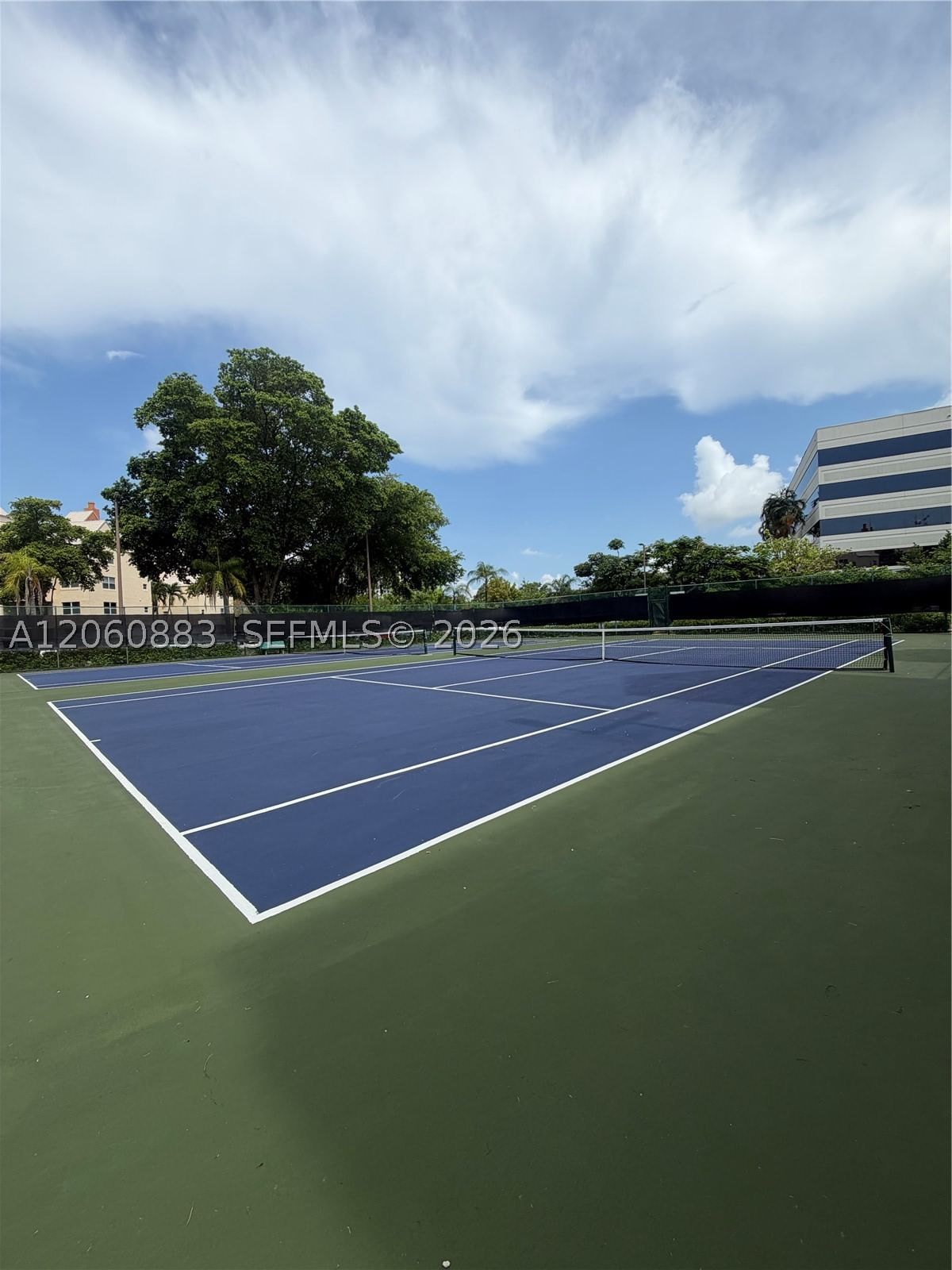 Real estate property located at 8205 Lake Dr #306, Miami-dade, Las Vistas At Doral Condo, Doral, FL