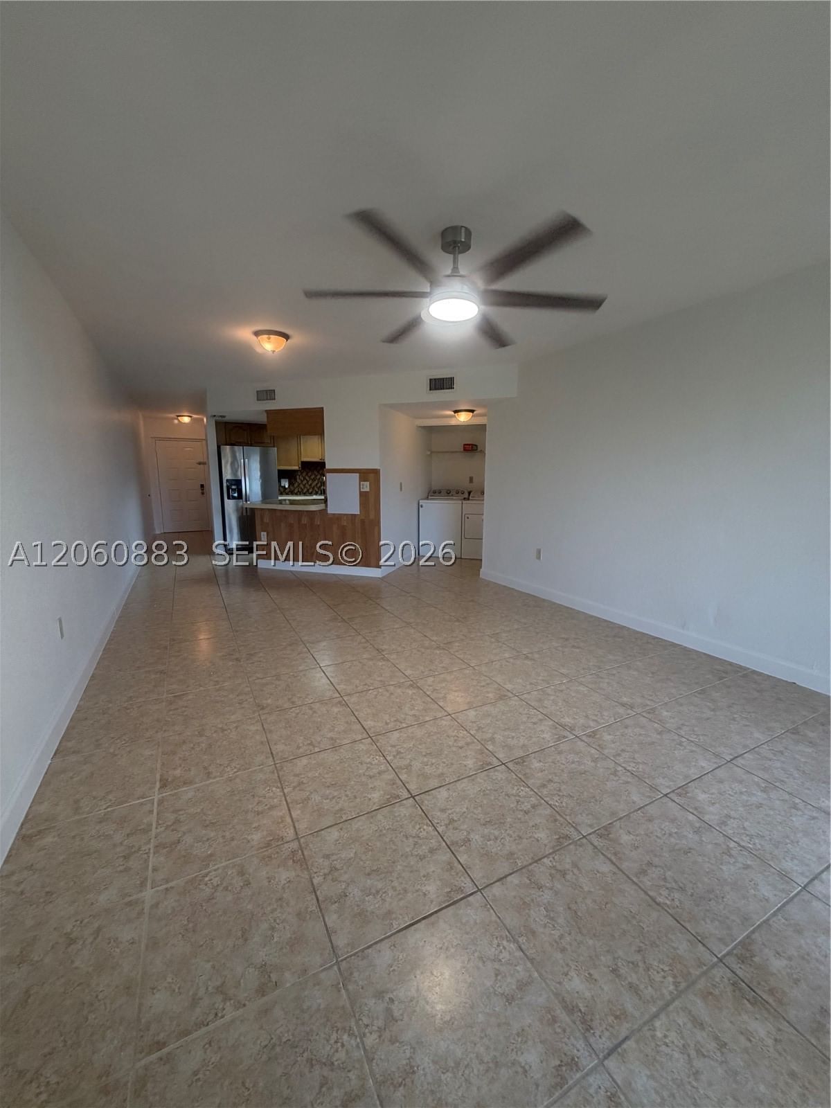 Real estate property located at 8205 Lake Dr #306, Miami-dade, Las Vistas At Doral Condo, Doral, FL
