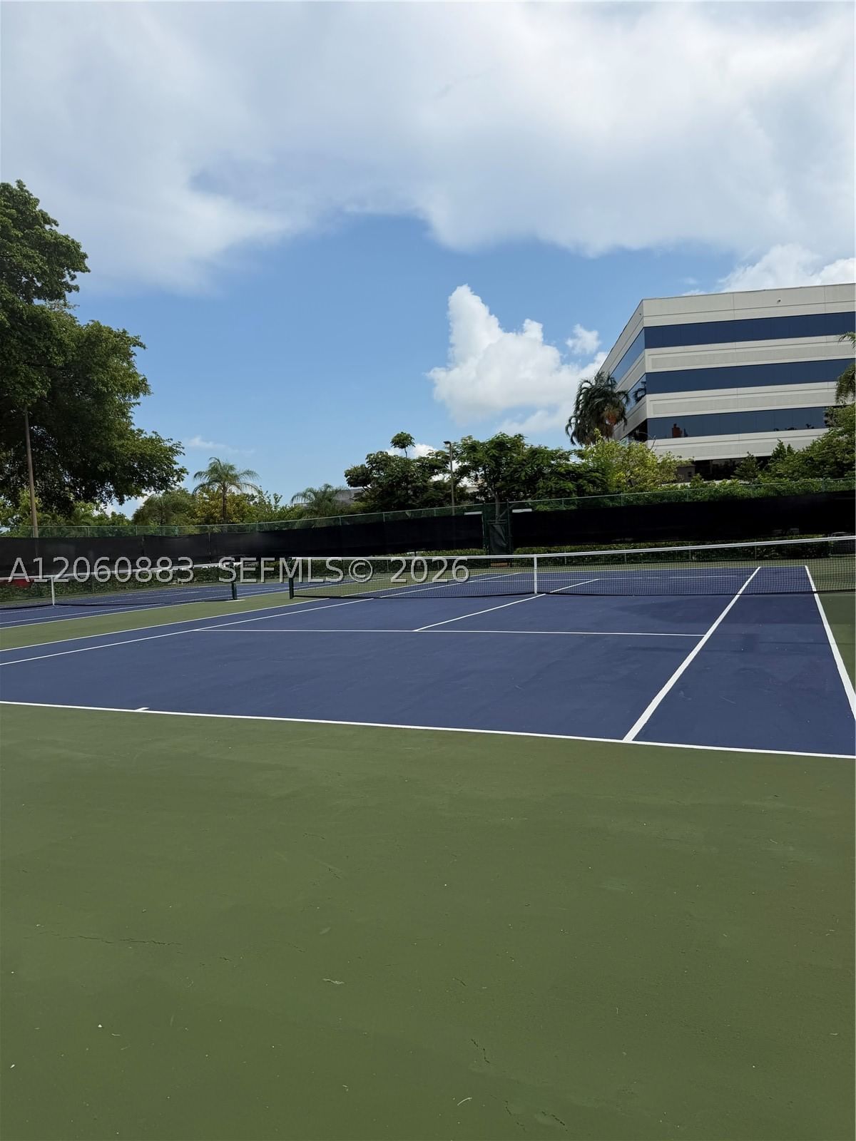 Real estate property located at 8205 Lake Dr #306, Miami-dade, Las Vistas At Doral Condo, Doral, FL