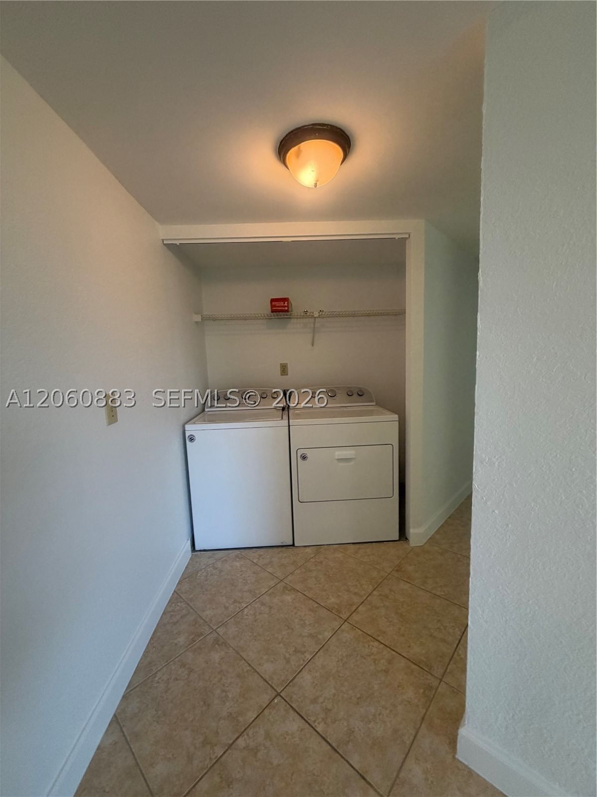 Real estate property located at 8205 Lake Dr #306, Miami-dade, Las Vistas At Doral Condo, Doral, FL