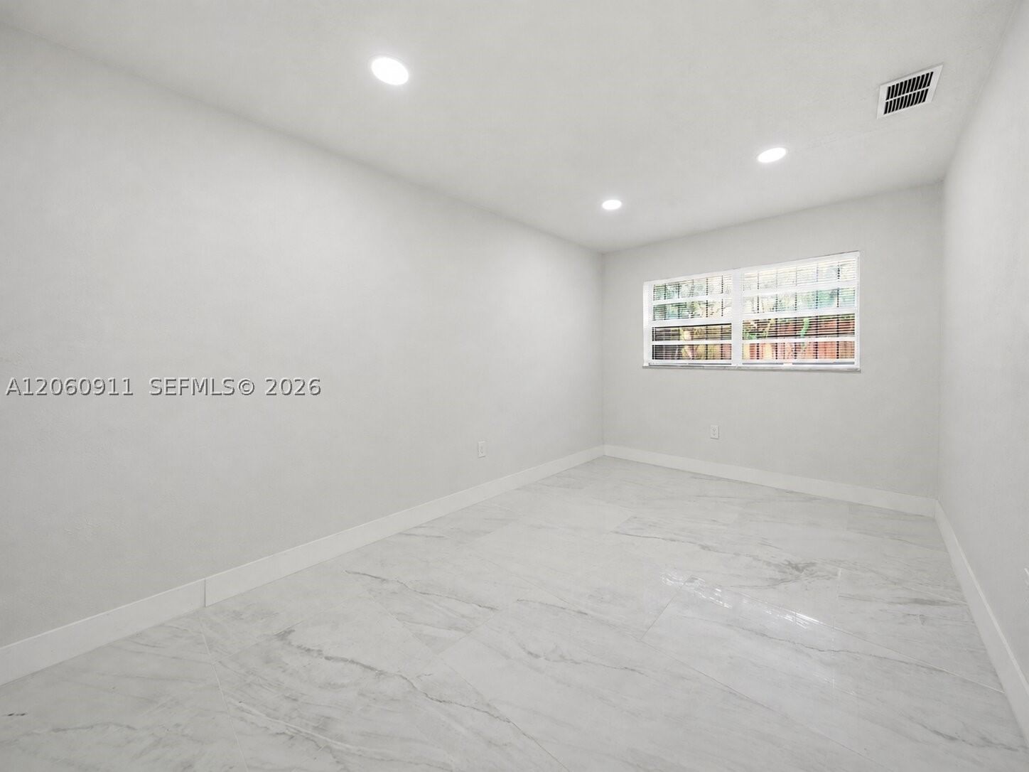 Real estate property located at 3856 207th St Rd, Miami-dade, Vista Townhouse Sec B, Miami Gardens, FL