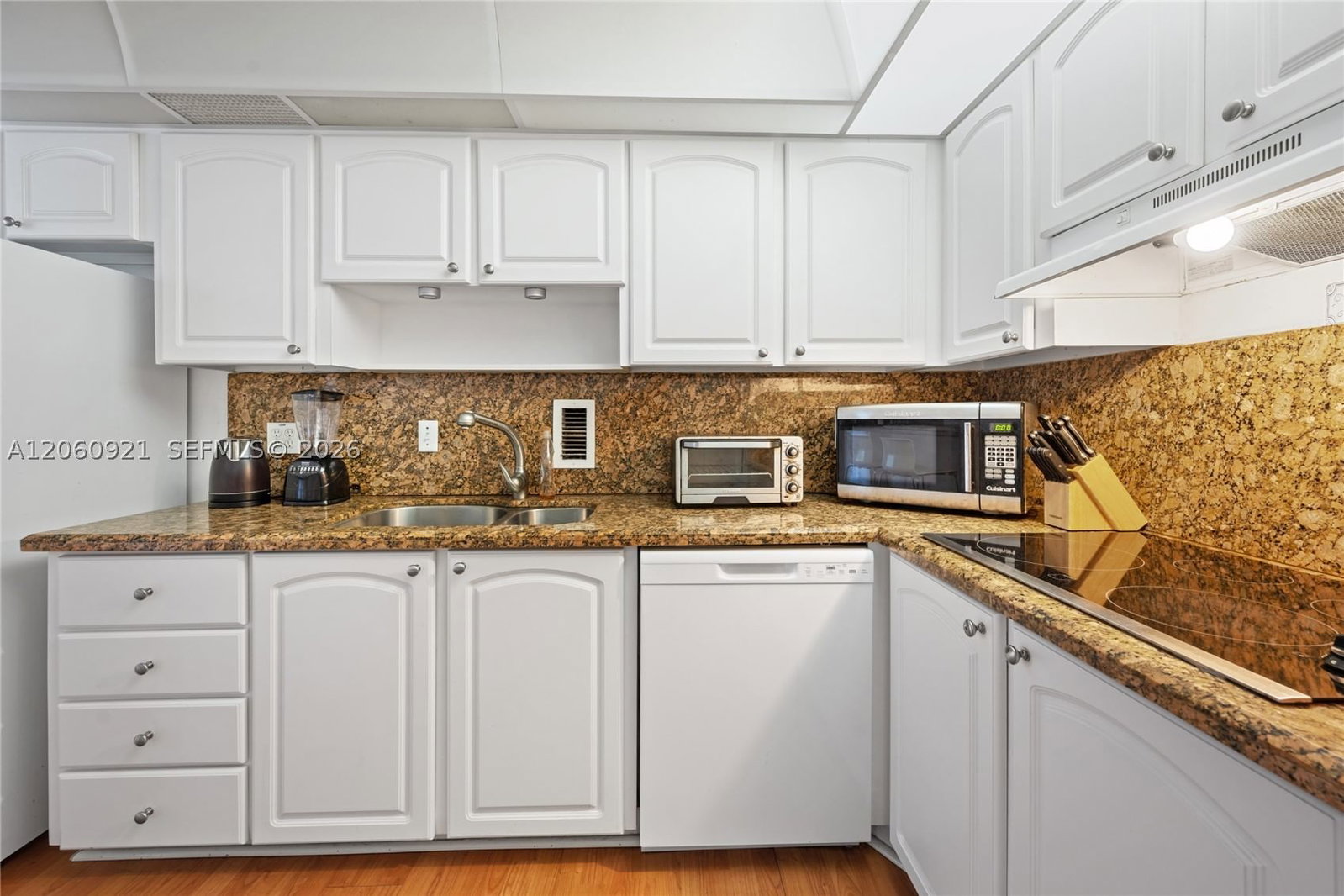 Real estate property located at 3801 Ocean Dr #15K, Broward, Tides On Hollywood Beach, Hollywood, FL