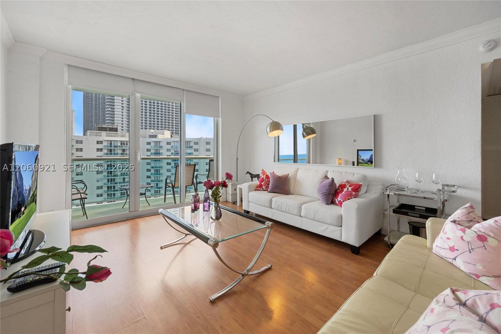 Real estate property located at 3801 Ocean Dr #15K, Broward, Tides On Hollywood Beach, Hollywood, FL