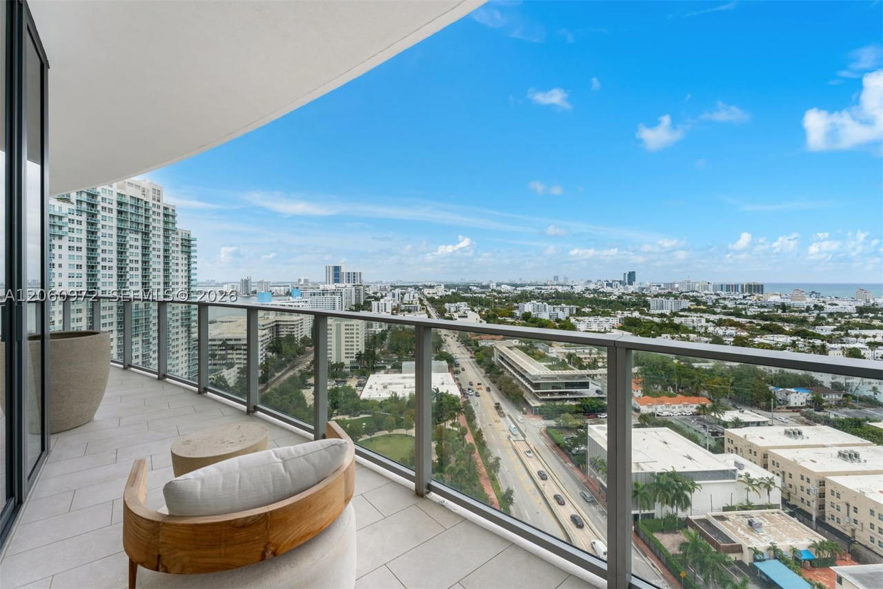 Real estate property located at 500 Alton Rd #2105, Miami-dade, Five Park, Miami Beach, FL