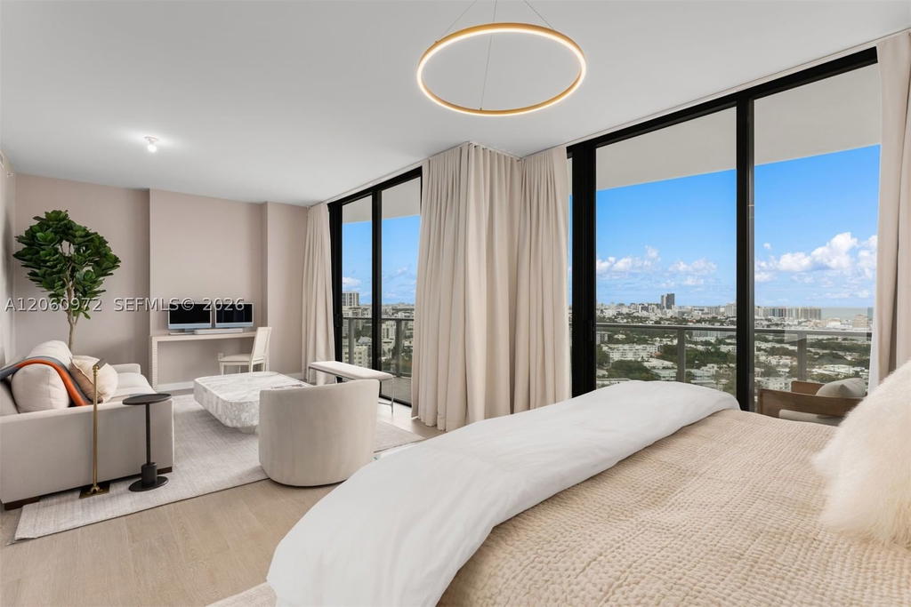 Real estate property located at 500 Alton Rd #2105, Miami-dade, Five Park, Miami Beach, FL