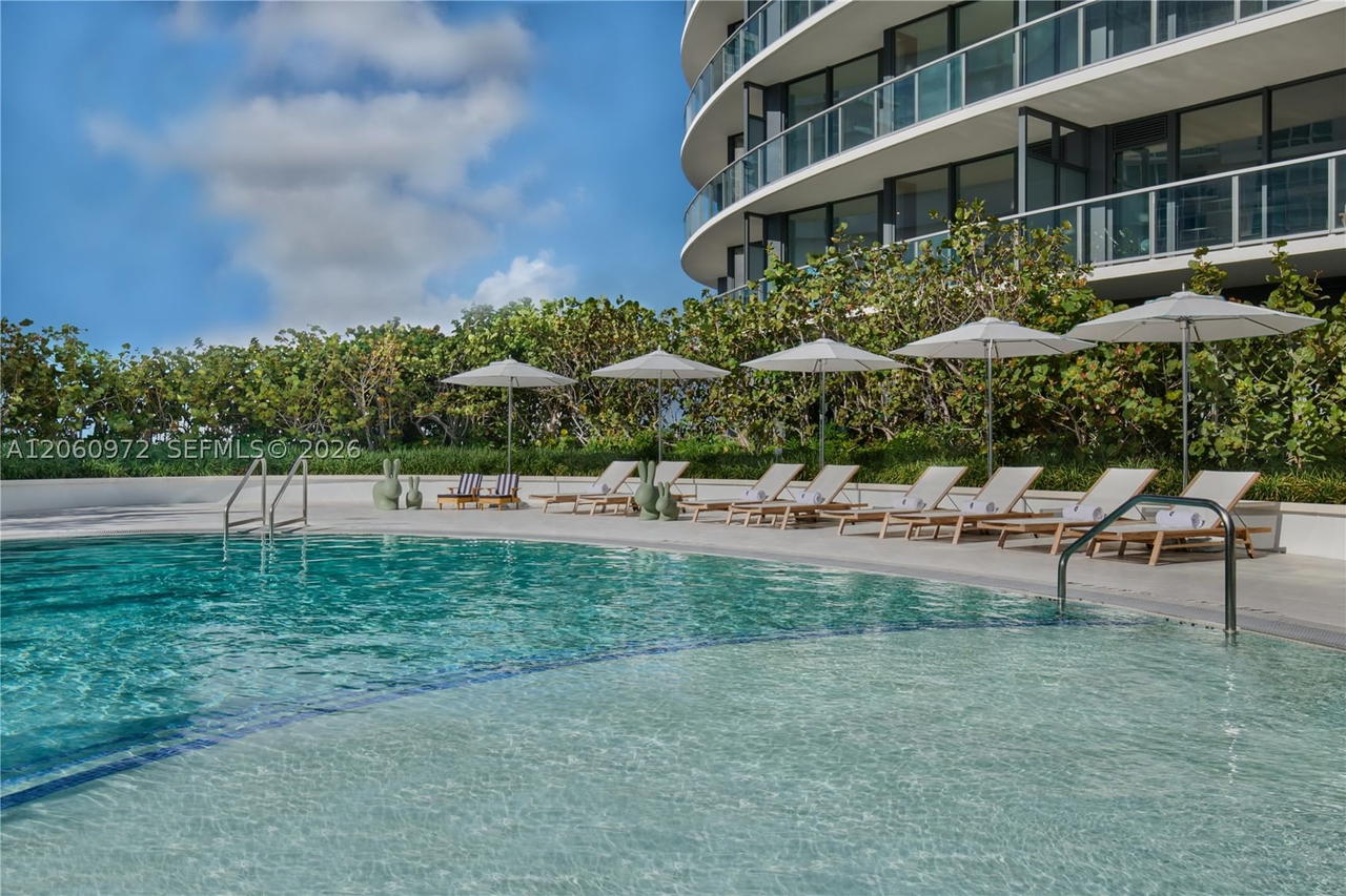 Real estate property located at 500 Alton Rd #2105, Miami-dade, Five Park, Miami Beach, FL
