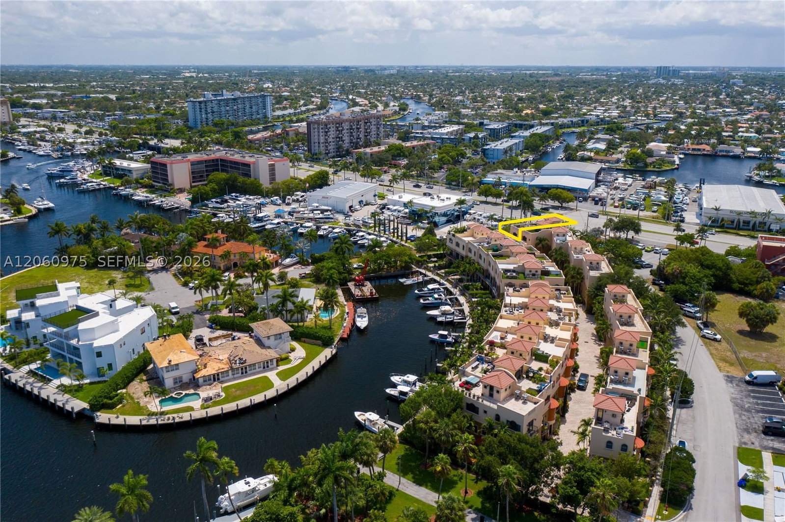 Real estate property located at 2106 7th St #2106, Broward, Santa Barbara Estates Res, Pompano Beach, FL