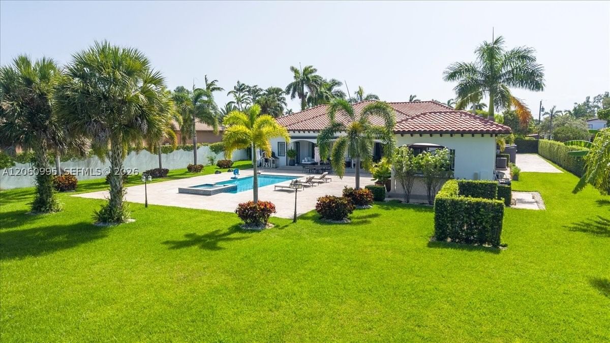 Real estate property located at 331 124th Ave, Miami-dade, Sweetwater Estates Sub, Miami, FL