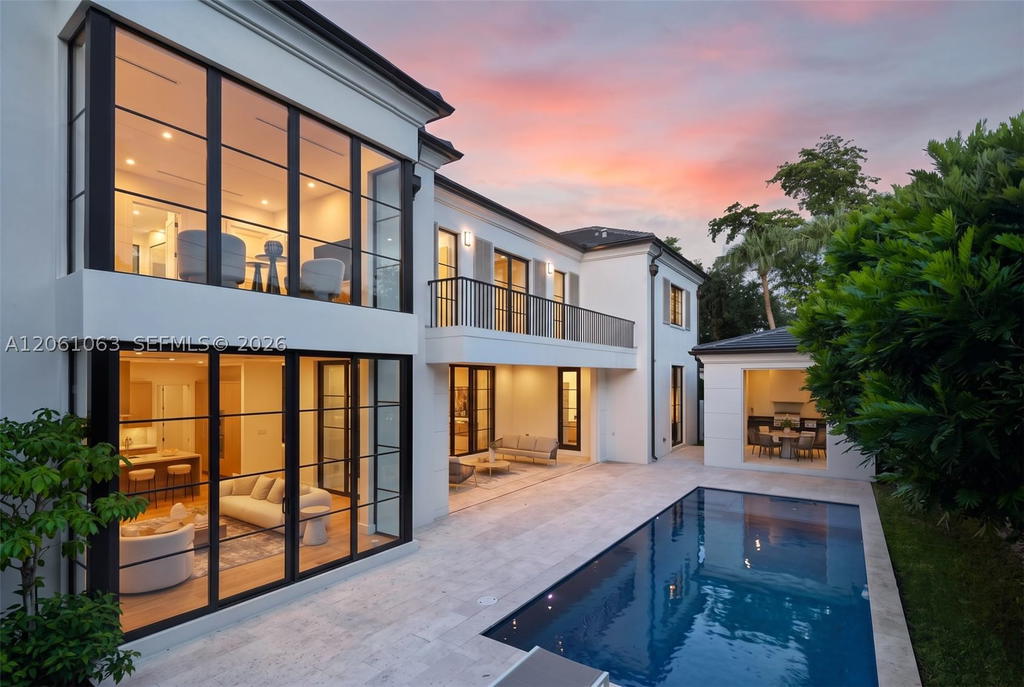 Real estate property located at 1220 Alhambra Cir, Miami-dade, Coral Waterway, Coral Gables, FL