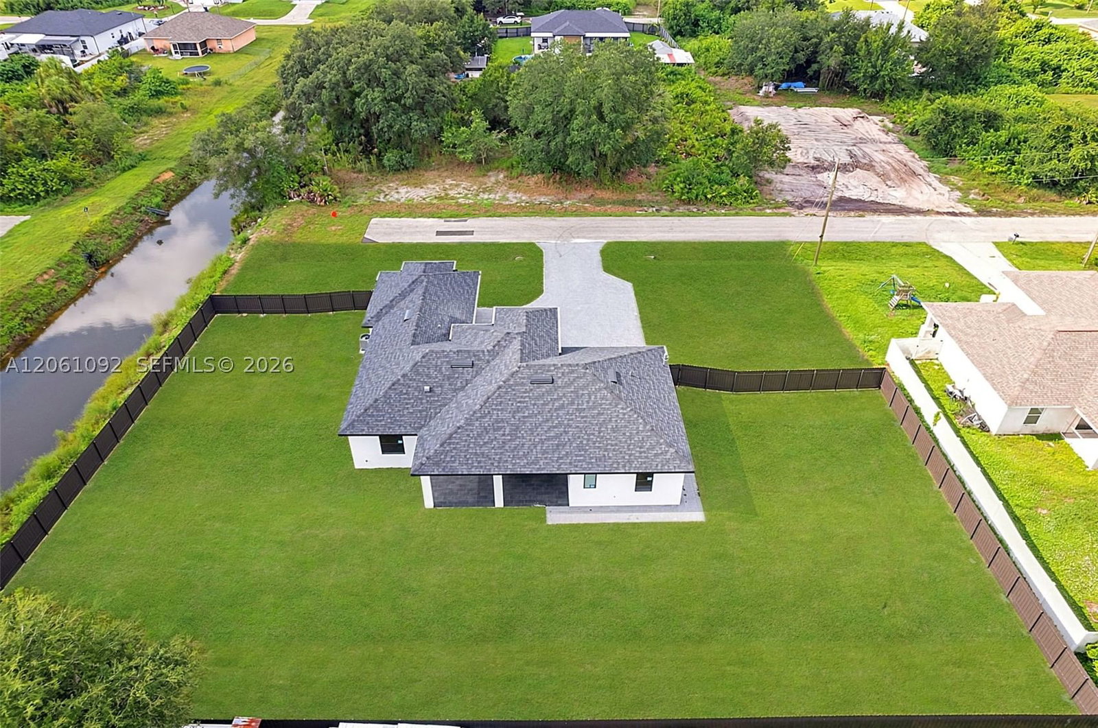 Real estate property located at 4300 12th ST SW, Lee, Lehigh Acres, Lehigh Acres, FL