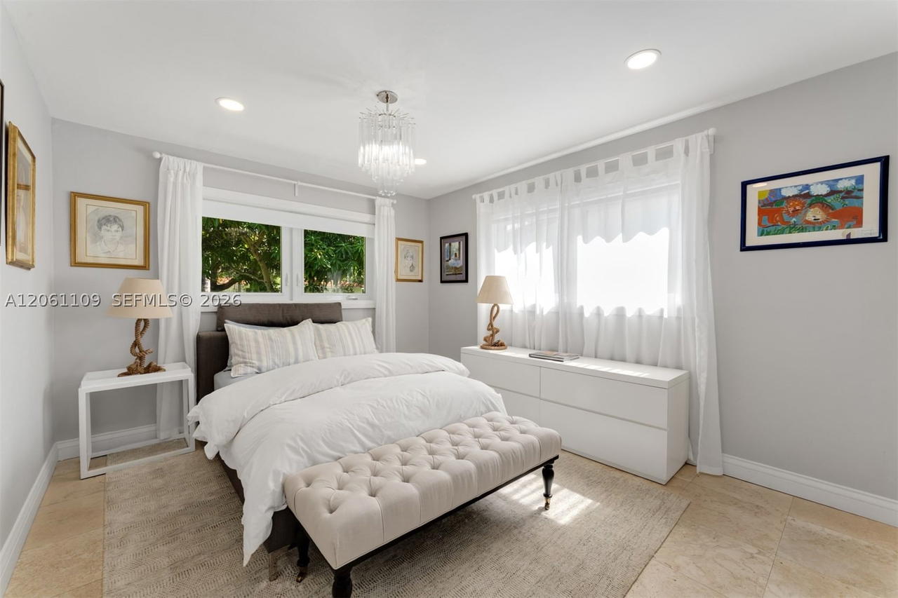 Real estate property located at 1208 Hardee Rd, Miami-dade, University Estates, Coral Gables, FL