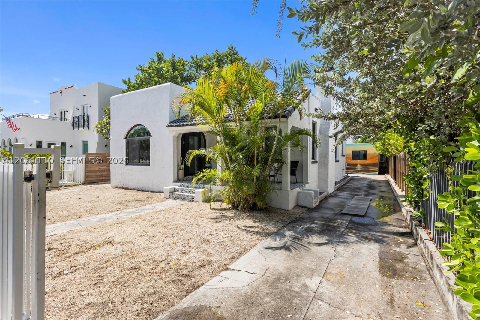 Real estate property located at 1644 9th St, Miami-dade, Shenandoah, Miami, FL
