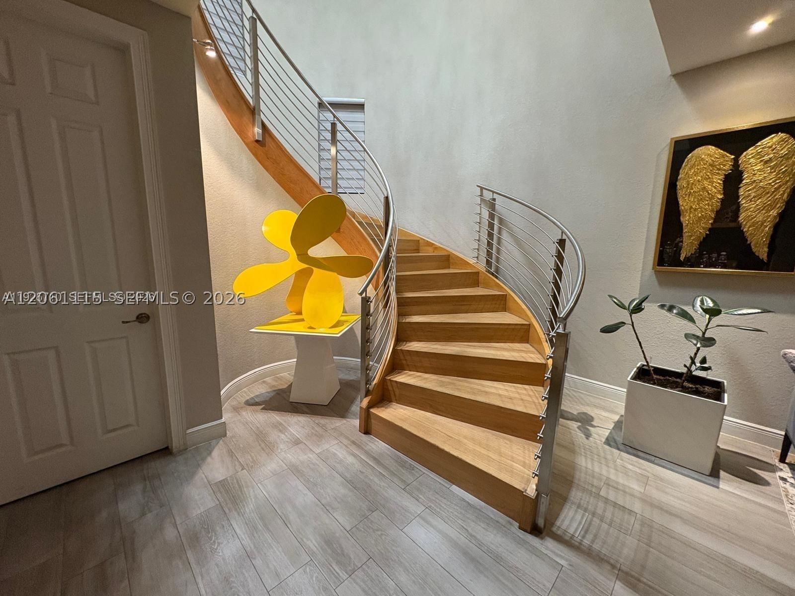 Real estate property located at 8925 99th Ct, Miami-dade, Doral Breeze, Doral, FL