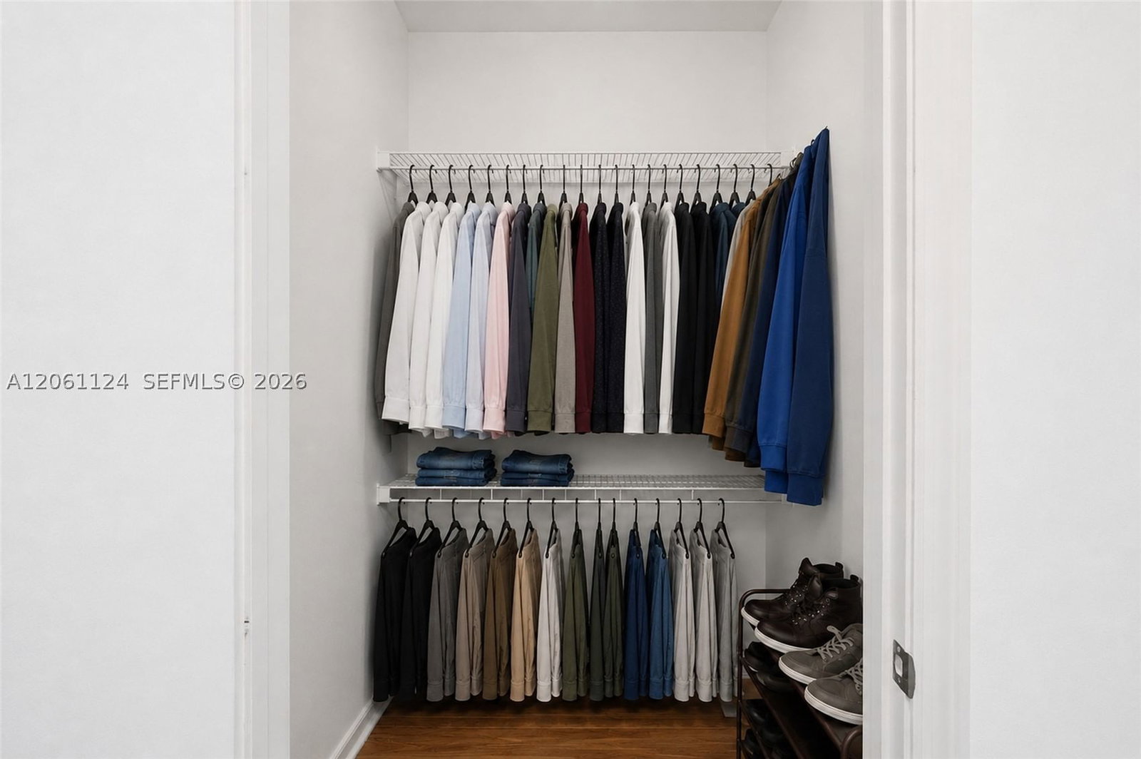 Real estate property located at 15051 Royal Oaks Ln #102, Miami-dade, The Oaks I Condo, North Miami, FL