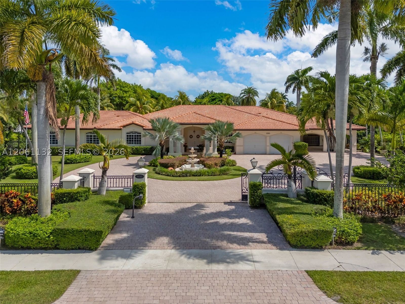 Real estate property located at 9735 64th St, Miami-dade, Subdivision Of, Miami, FL