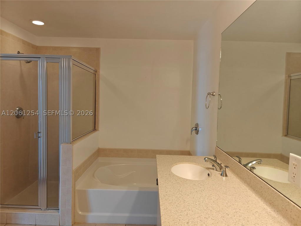 Real estate property located at 3340 190th St #1304, Miami-dade, Aventura Marina Condo Num, Aventura, FL
