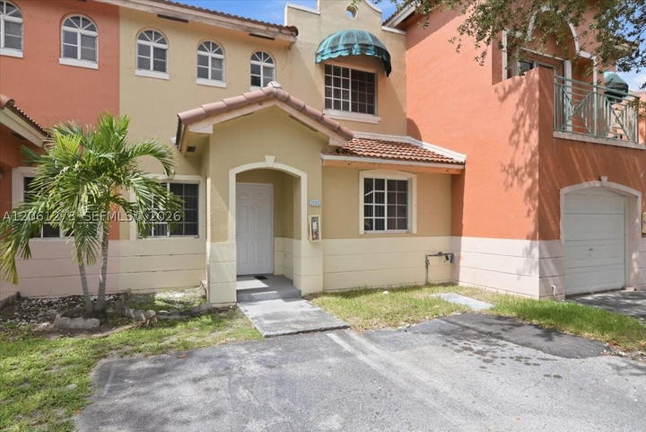Real estate property located at 7245 173rd Dr #2505, Miami-dade, Bonita Golf View Townvill, Hialeah, FL