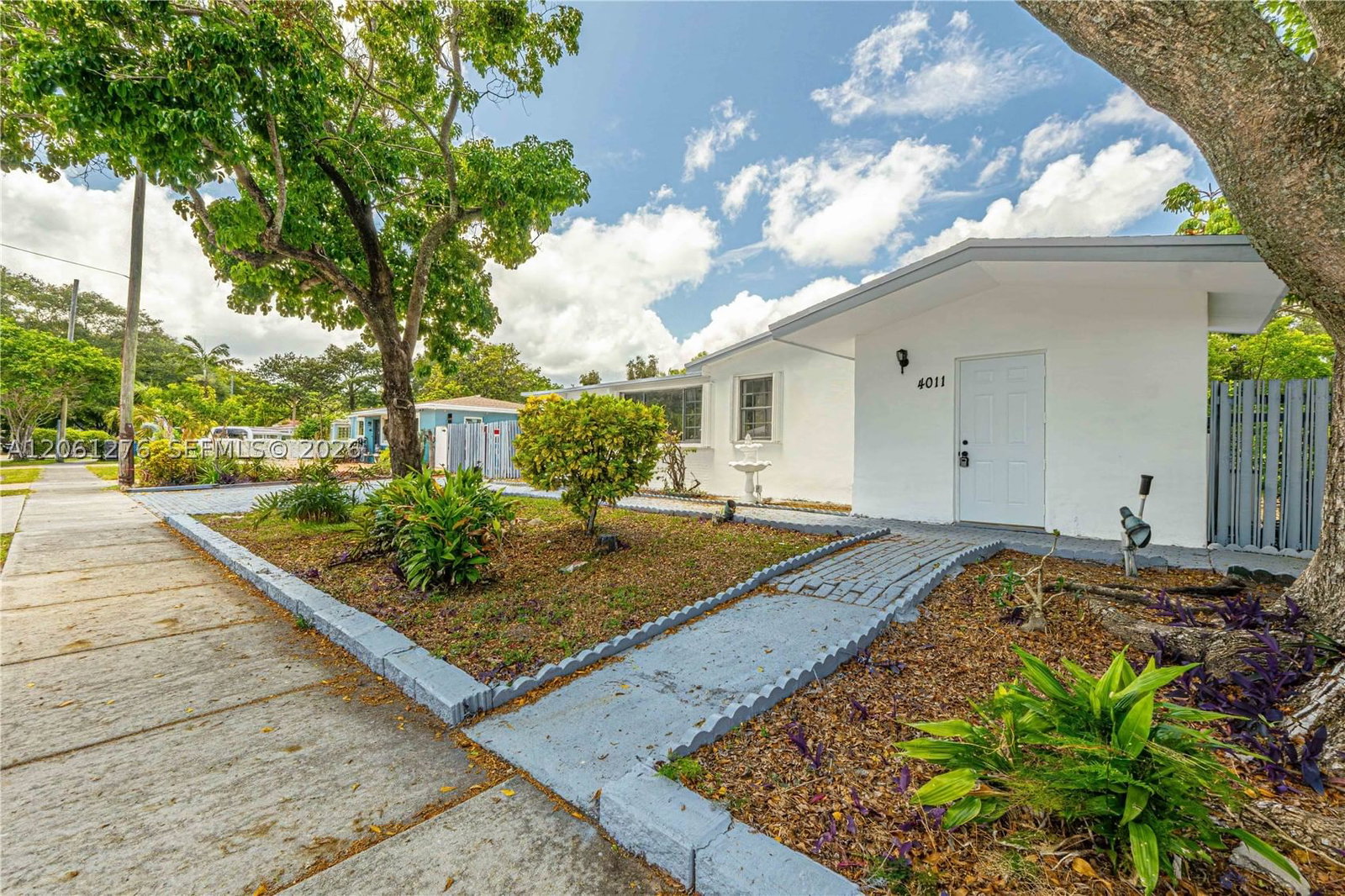 Real estate property located at 4011 32nd St, Broward, Lake Forest Sec 4, West Park, FL