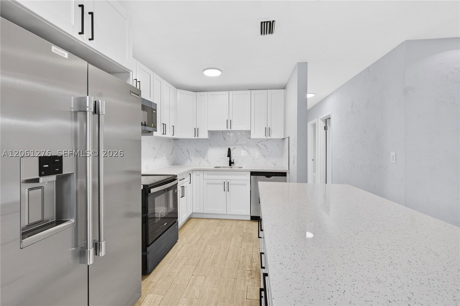 Real estate property located at 4011 32nd St, Broward, Lake Forest Sec 4, West Park, FL