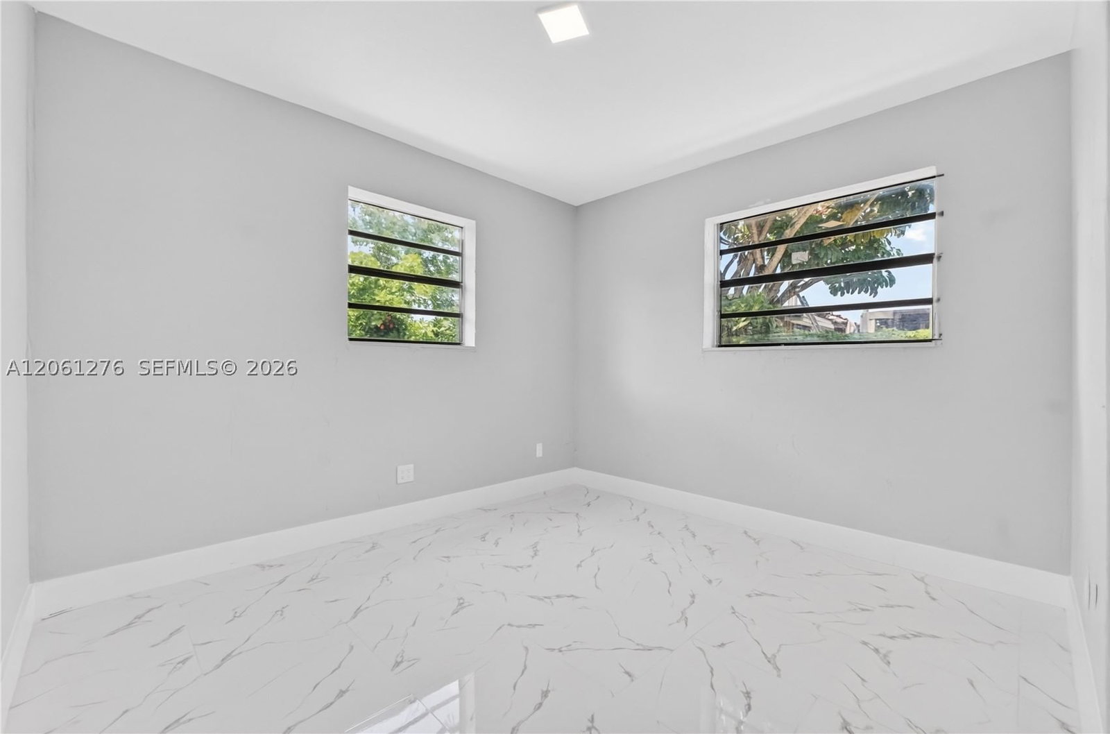 Real estate property located at 4011 32nd St, Broward, Lake Forest Sec 4, West Park, FL