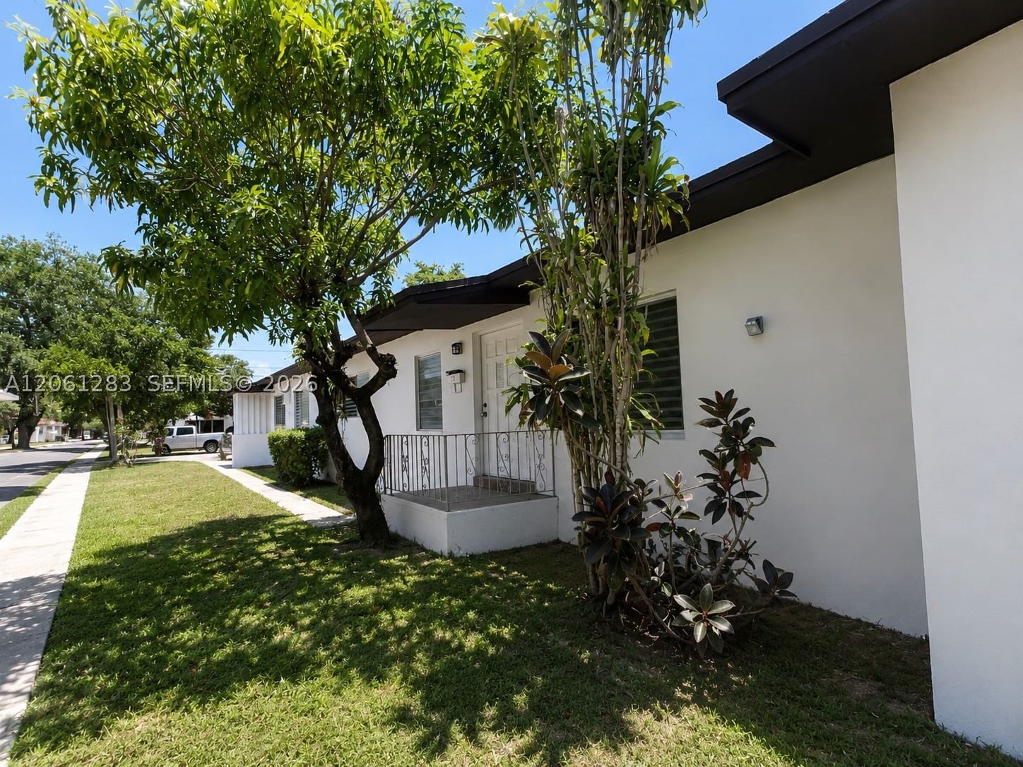 Real estate property located at 760-762 52nd St, Miami-dade, Bowling Green, Miami, FL