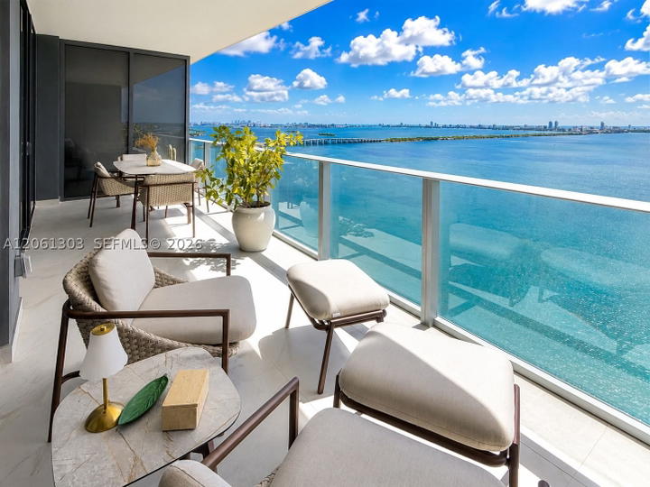 Real estate property located at 700 24th St #3004, Miami-dade, Aria Reserve Condo, Miami, FL