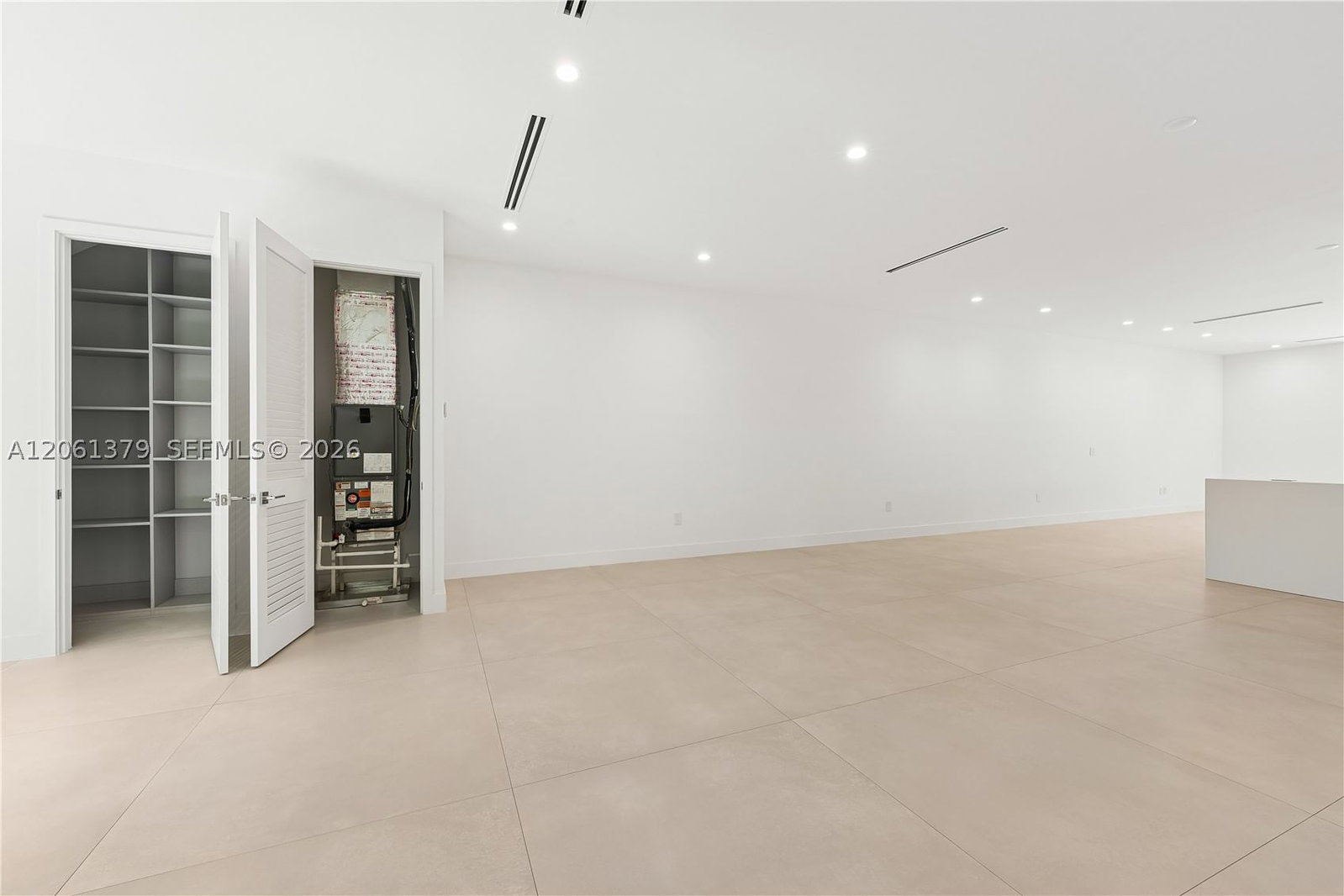 Real estate property located at 3352 28th Ter, Miami-dade, Pomelo Park, Miami, FL