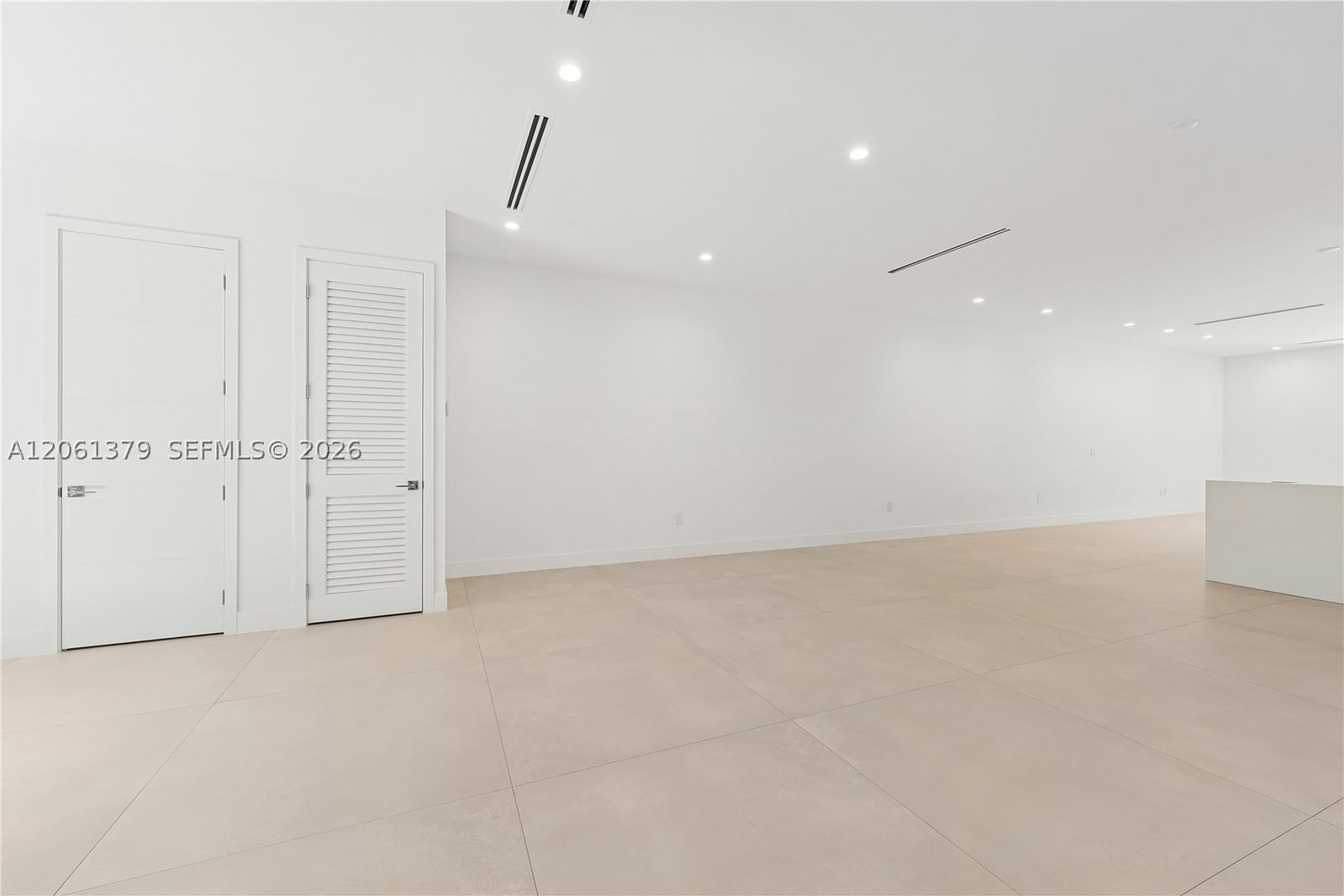 Real estate property located at 3352 28th Ter, Miami-dade, Pomelo Park, Miami, FL