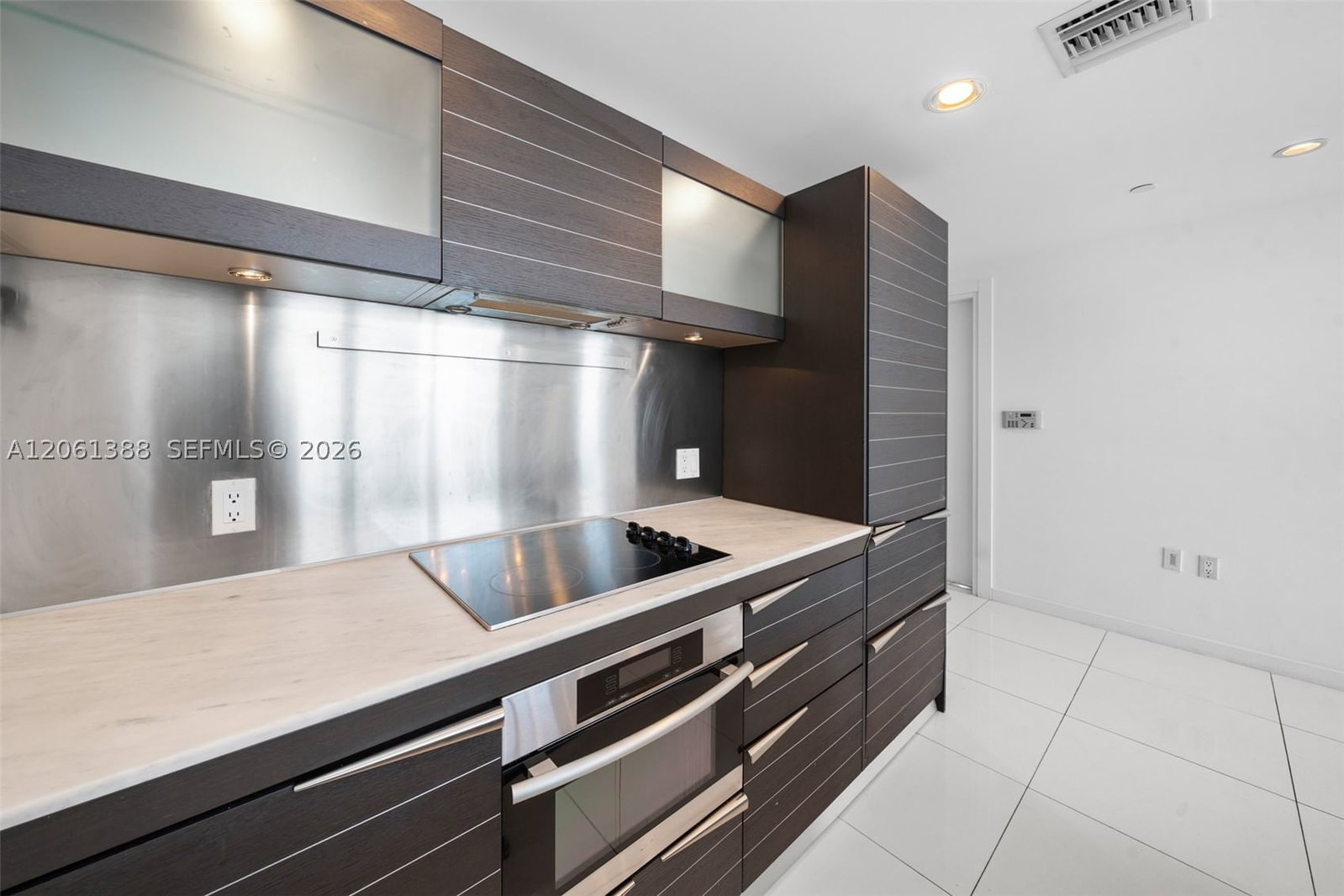 Real estate property located at 200 Biscayne Boulevard Way #4409, Miami-dade, Epic West Condo, Miami, FL