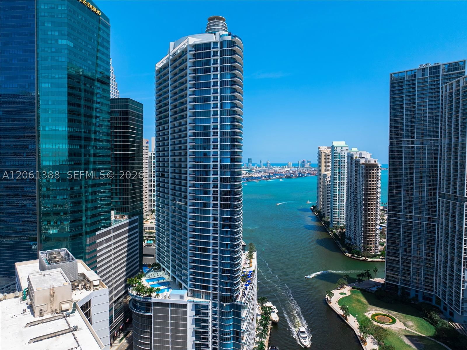 Real estate property located at 200 Biscayne Boulevard Way #4409, Miami-dade, Epic West Condo, Miami, FL