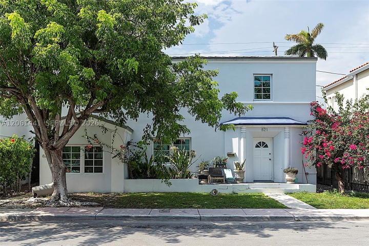 Real estate property located at 821 Espanola Way, Miami-dade, Espanola Villas 1st Addn, Miami Beach, FL