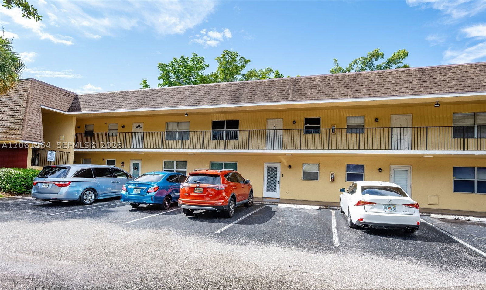 Real estate property located at 617 State Road 7 #1C, Broward, Applegreen Condo Apts V, Margate, FL