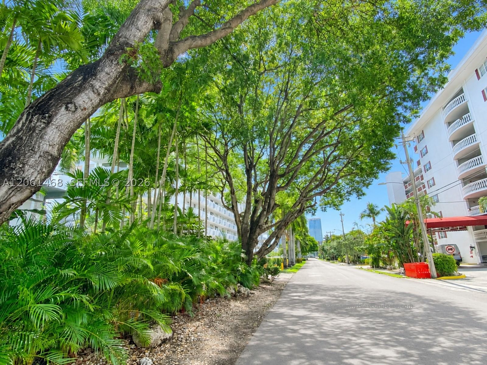 Real estate property located at 3703 166th St #704, Miami-dade, Coral Isle East Condo, North Miami Beach, FL