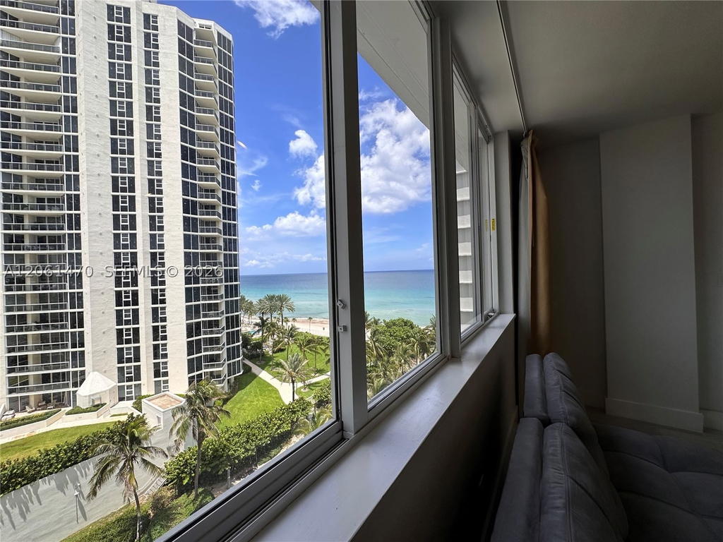 Real estate property located at 19201 Collins Ave #723, Miami-dade, The Aventura Beach Club C, Sunny Isles Beach, FL