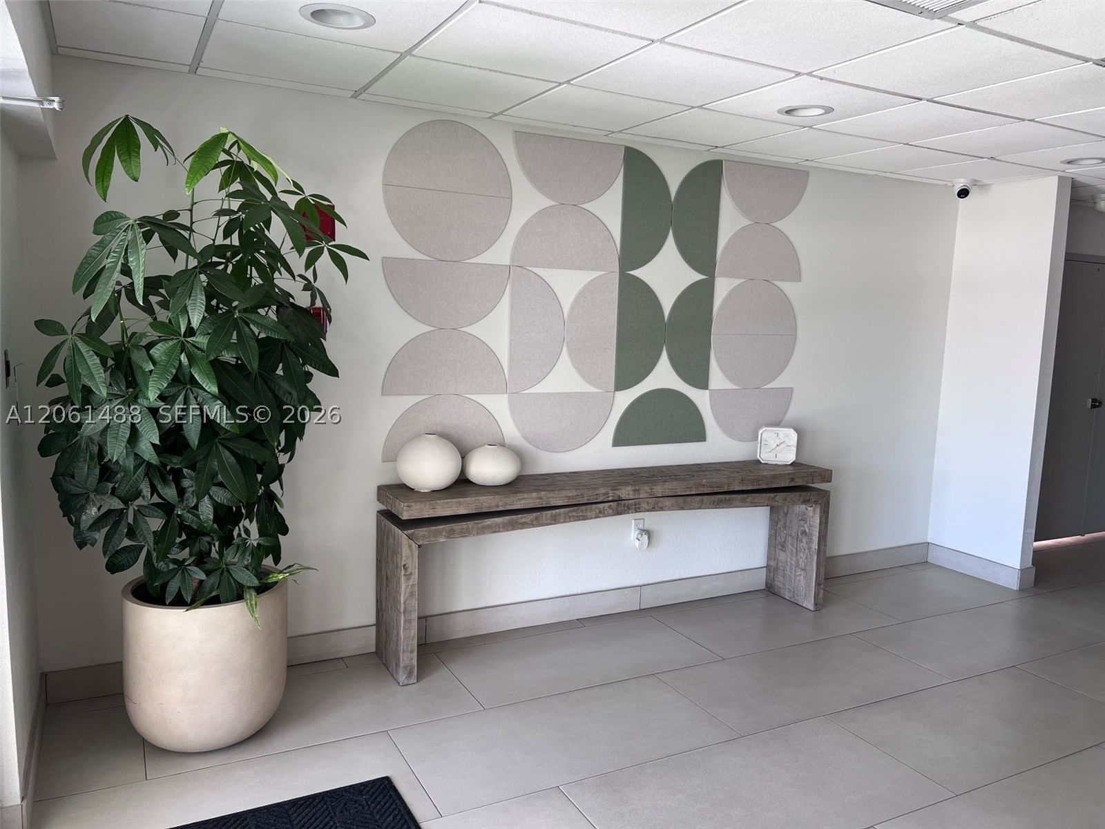 Real estate property located at 1665 Bay Rd #416, Miami-dade, West Bay Gardens Condo, Miami Beach, FL