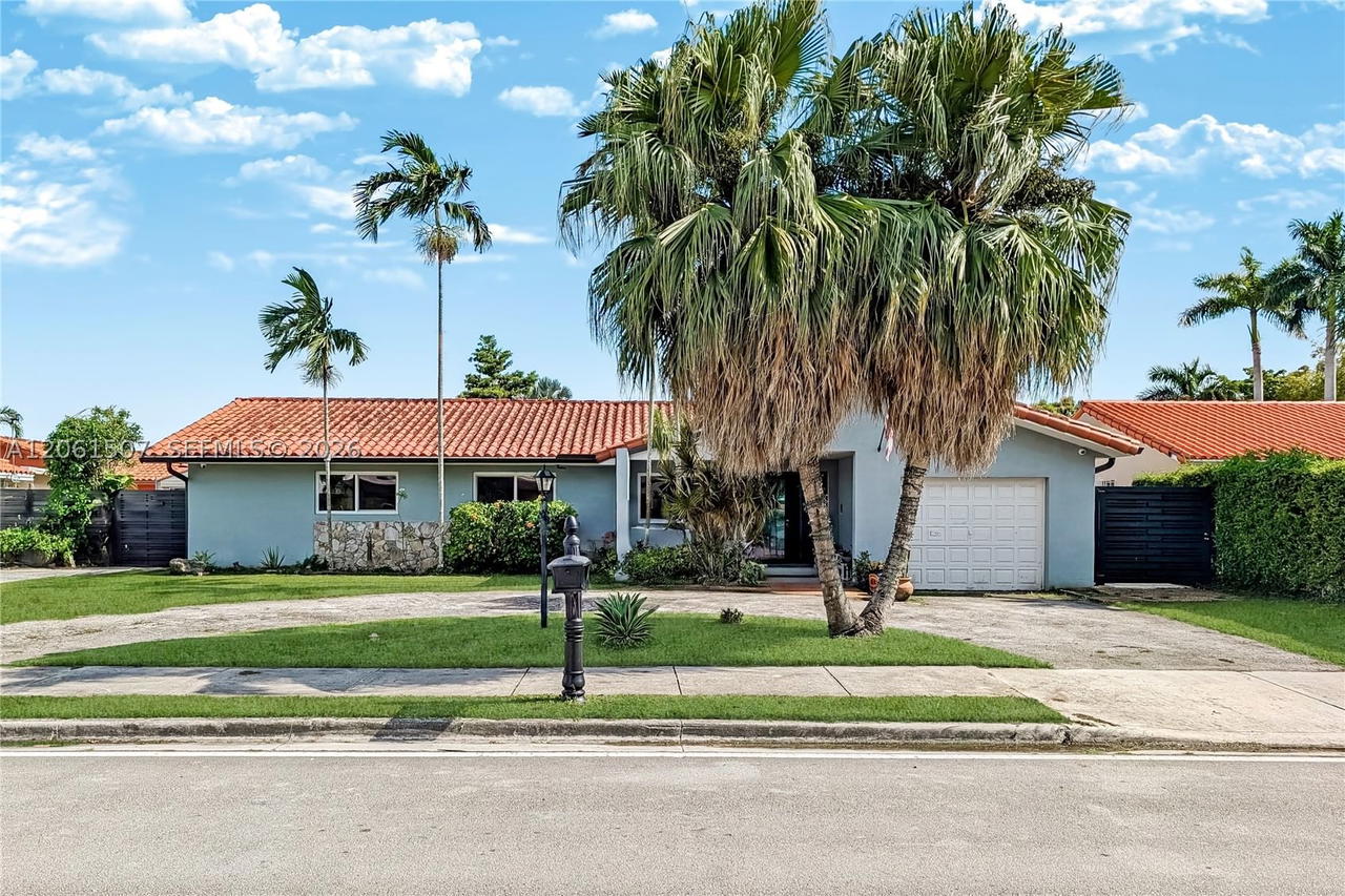 Real estate property located at 13210 12th St, Miami-dade, Sevilla Gardens Sec 1, Miami, FL