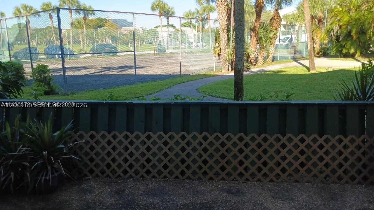 Real estate property located at 8905 28th Dr #13, Broward, Sun And Lake Condo, Coral Springs, FL