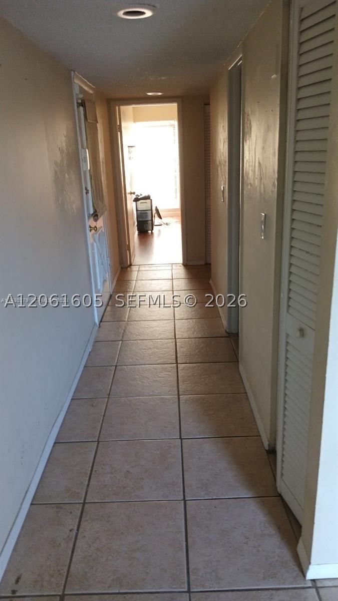 Real estate property located at 8905 28th Dr #13, Broward, Sun And Lake Condo, Coral Springs, FL