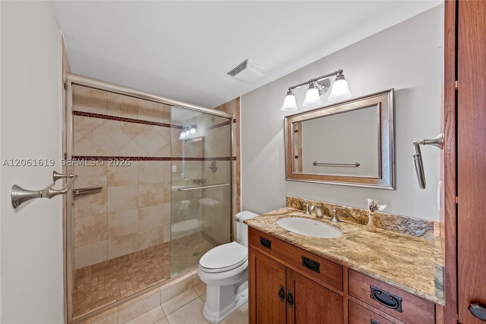 Real estate property located at 4000 Towerside Ter #1405, Miami-dade, The Towers Of Quayside Co, Miami, FL