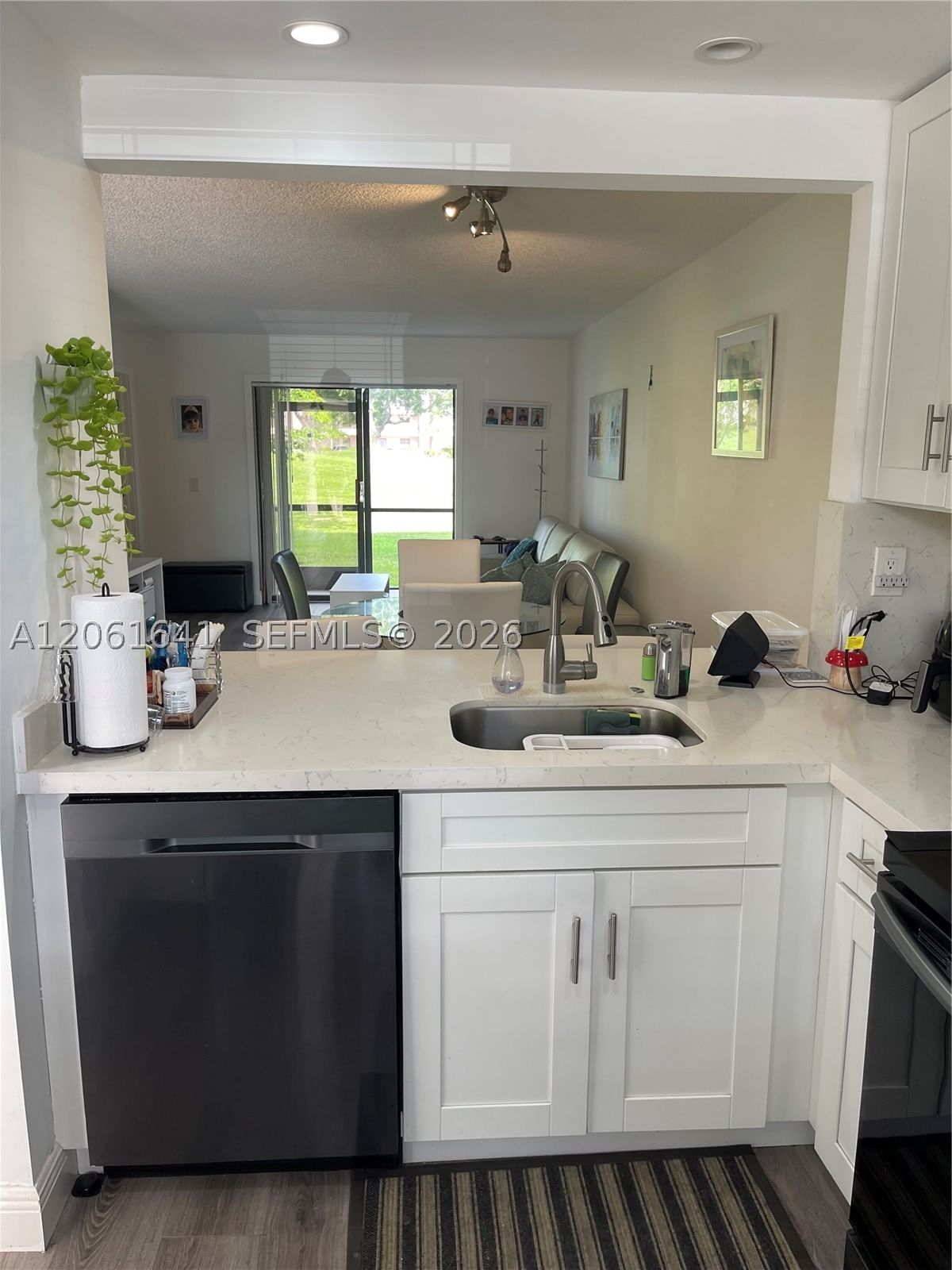 Real estate property located at 10434 Sunrise Lakes Blvd #107, Broward, Sunrise Lakes 218 Condo, Sunrise, FL