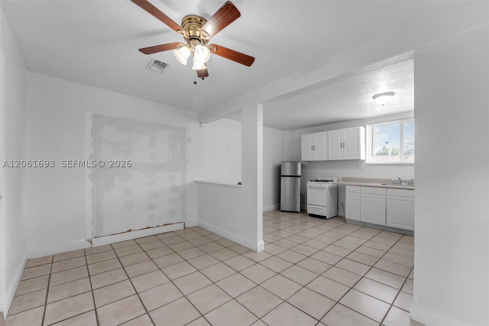 Real estate property located at 14726 82nd Ter, Miami-dade, Caribe Homes, Miami, FL