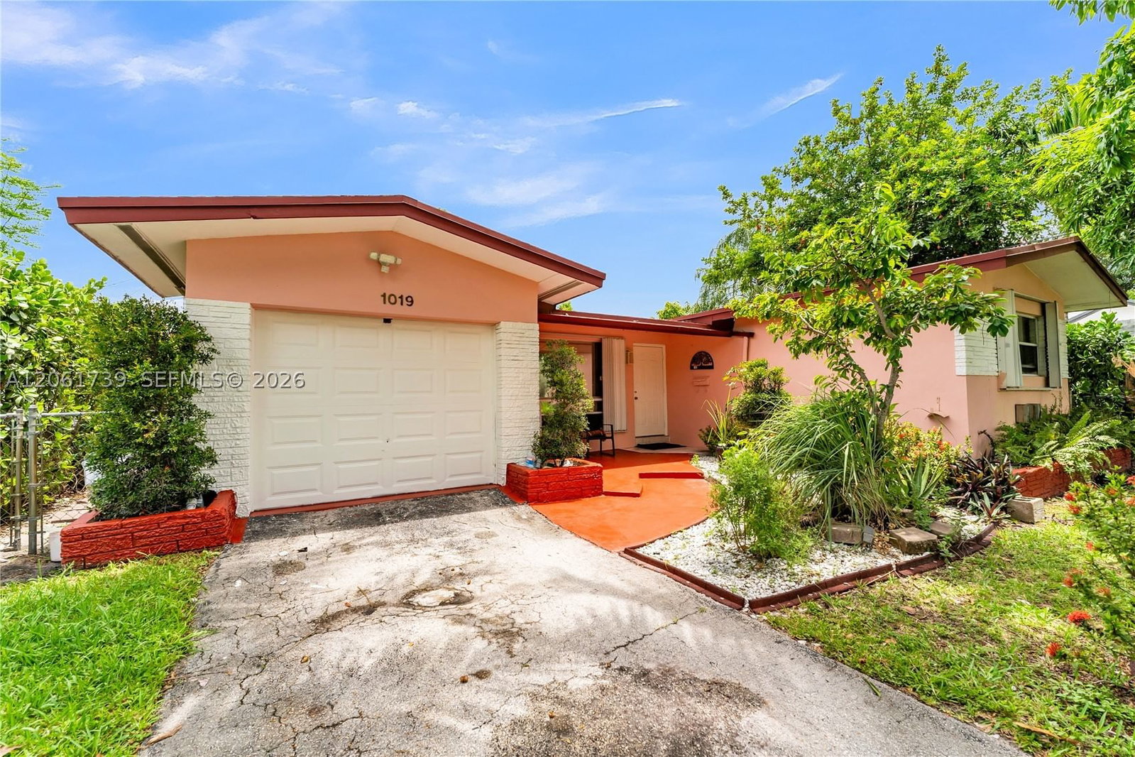 Real estate property located at 1019 29th Ave, Broward, South Hollywood Amd Plat, Hollywood, FL
