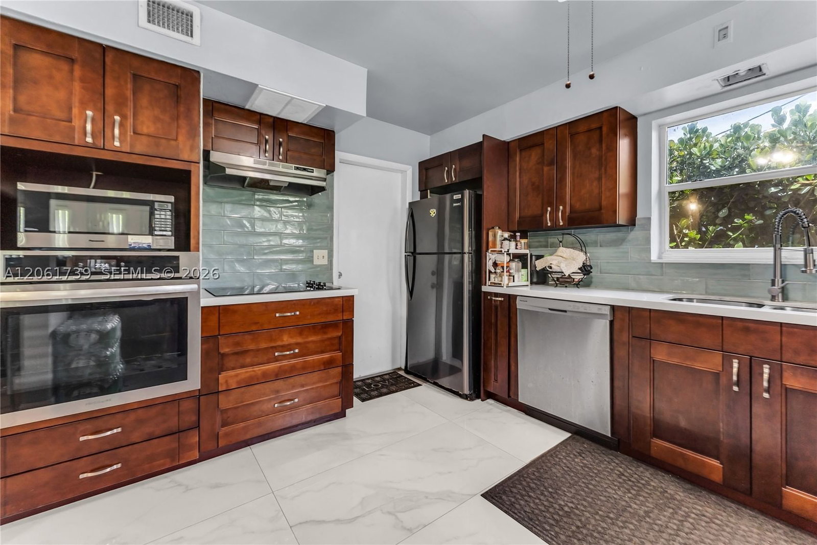 Real estate property located at 1019 29th Ave, Broward, South Hollywood Amd Plat, Hollywood, FL